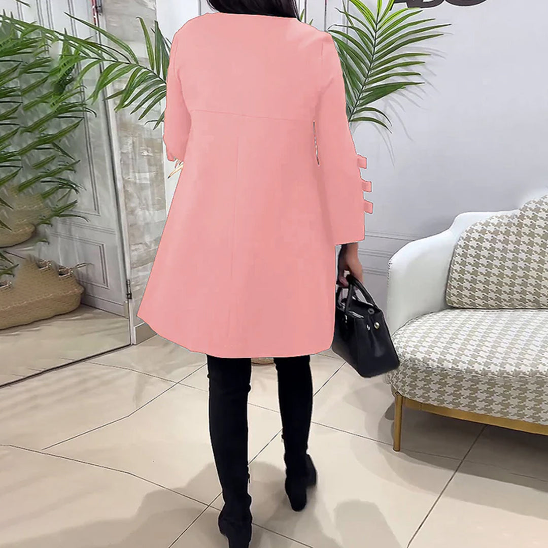 Effortlessly Elegant Dress with a Timeless Design