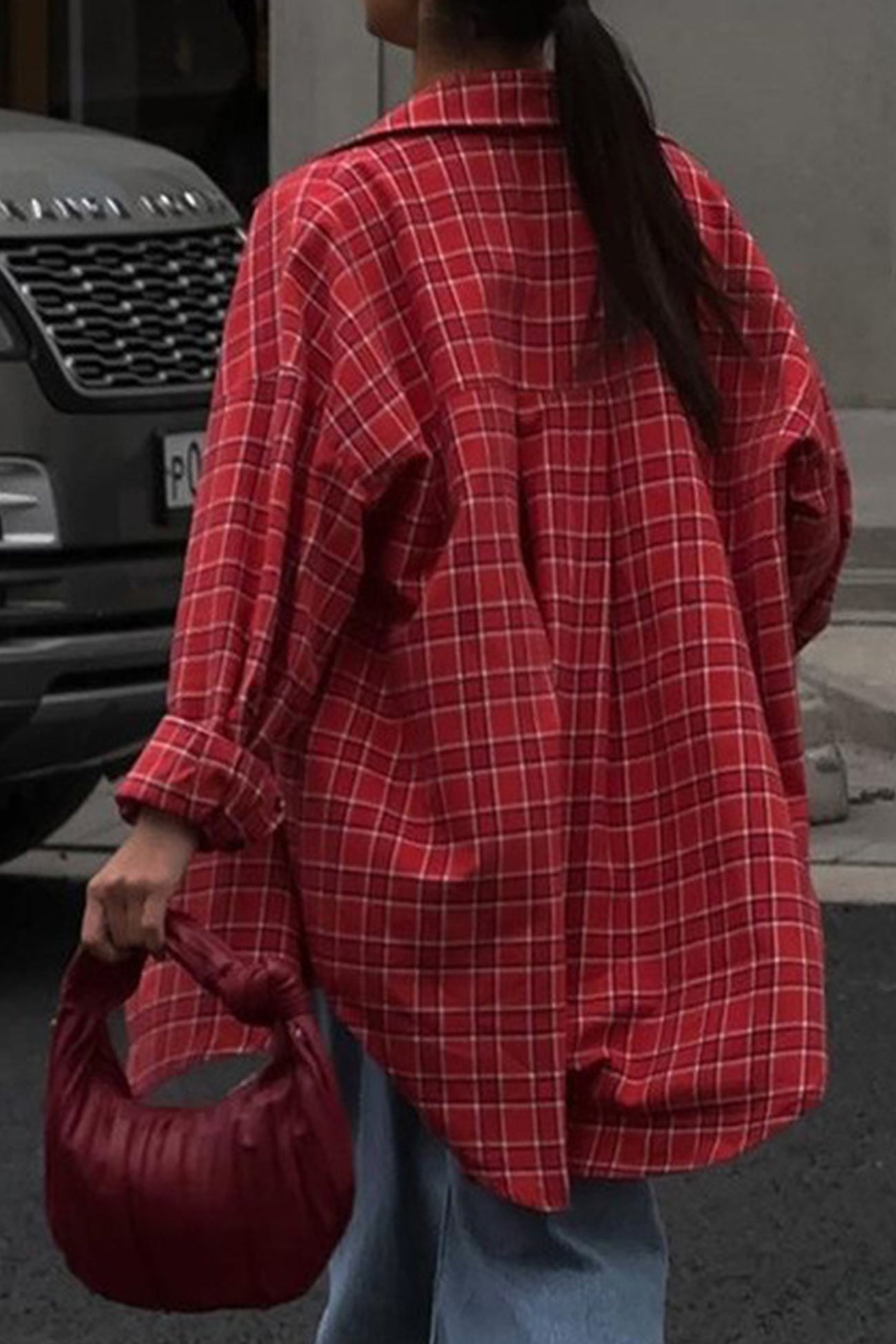 Classic Vintage Blouse with a Flattering Fit