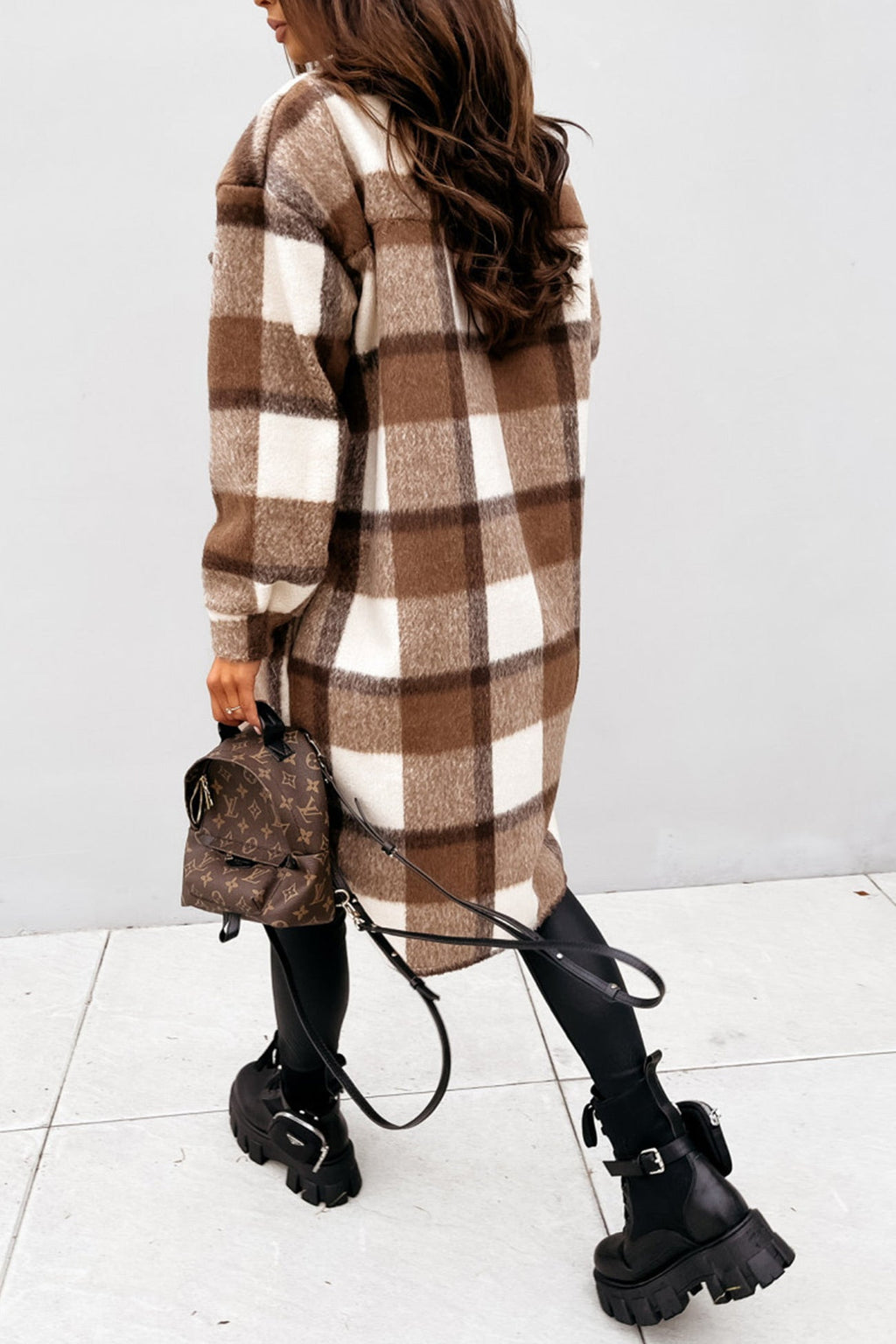 Elegantly Styled Jacket for Everyday Wear
