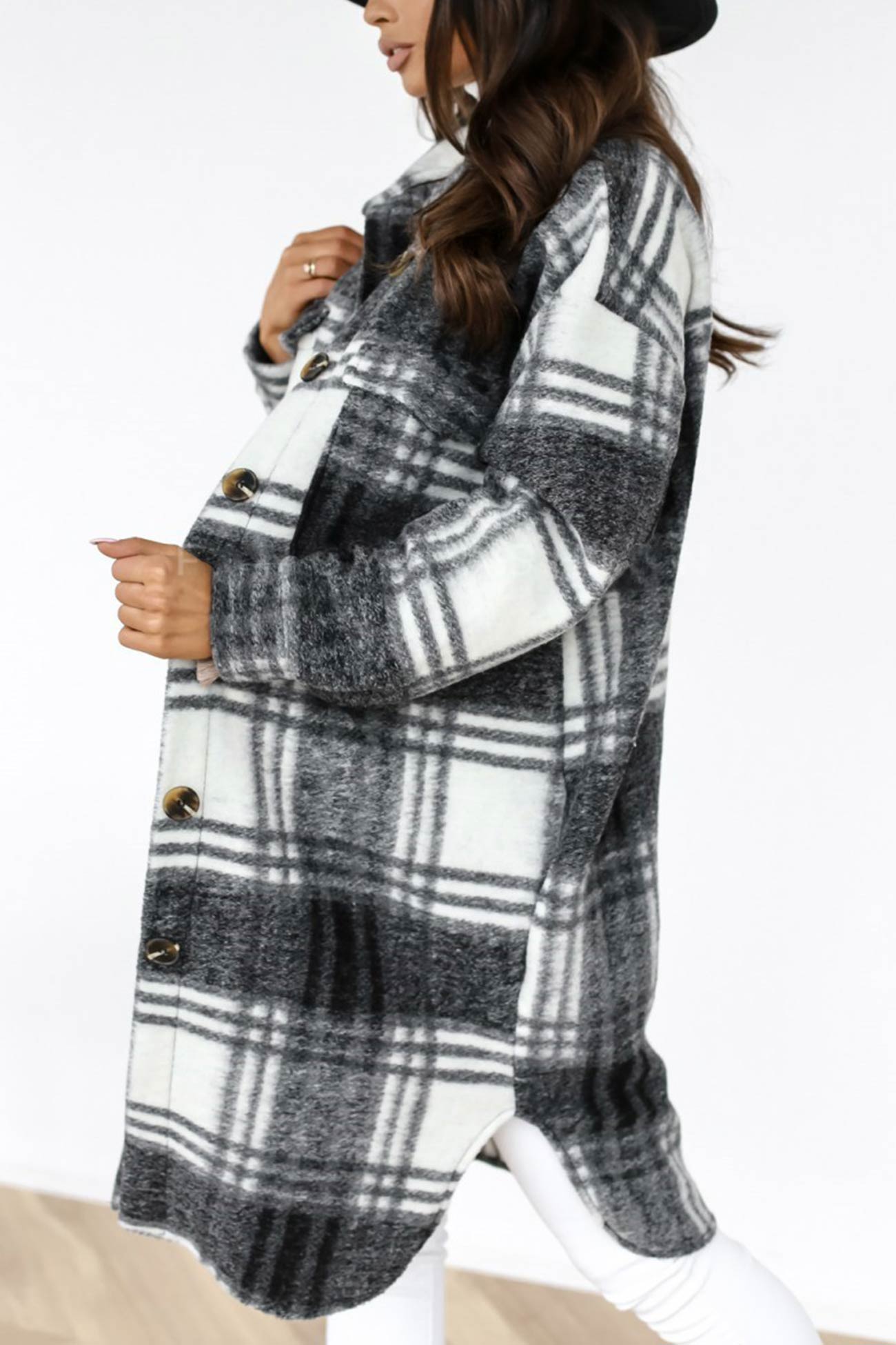 Elegantly Styled Jacket for Everyday Wear