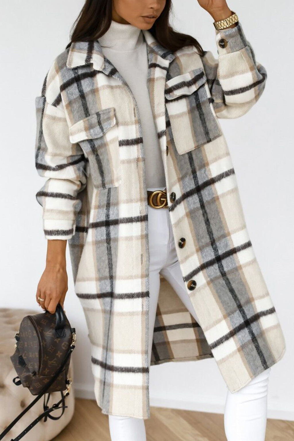 Elegantly Styled Jacket for Everyday Wear