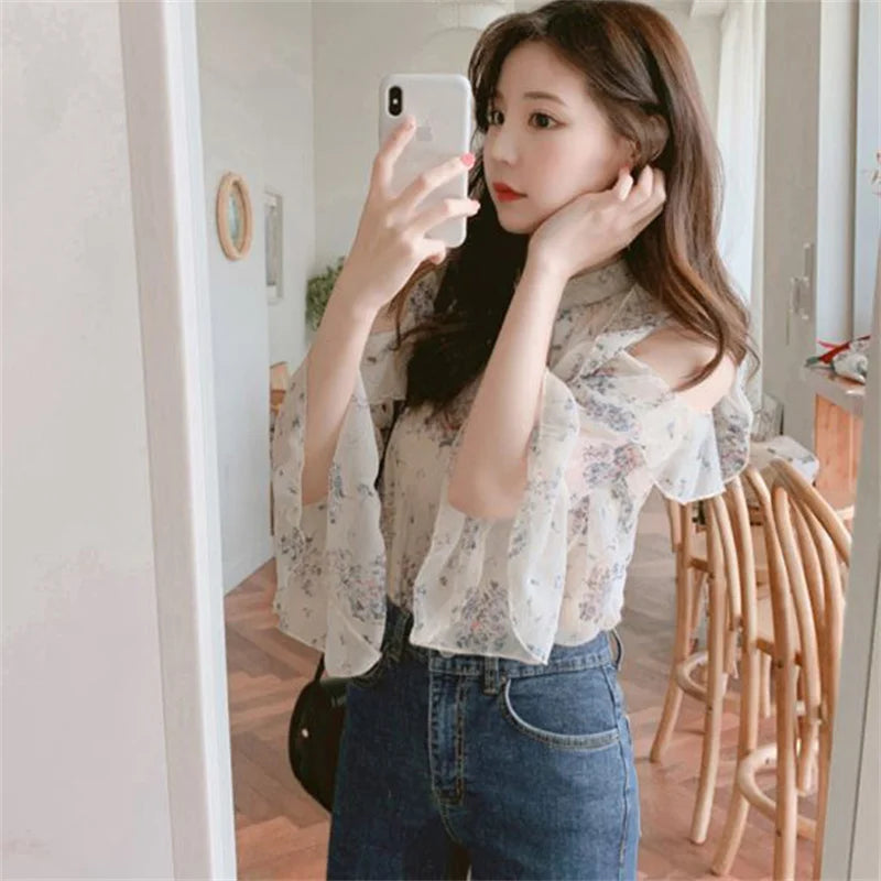 Beautifully Finished Blouse in a Timeless Design