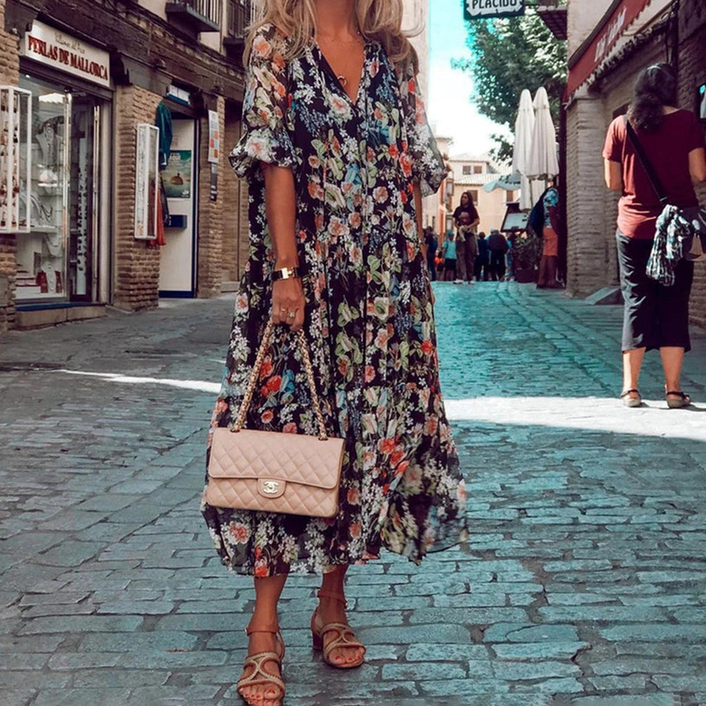 Beautifully Crafted Dress in a Classic Style