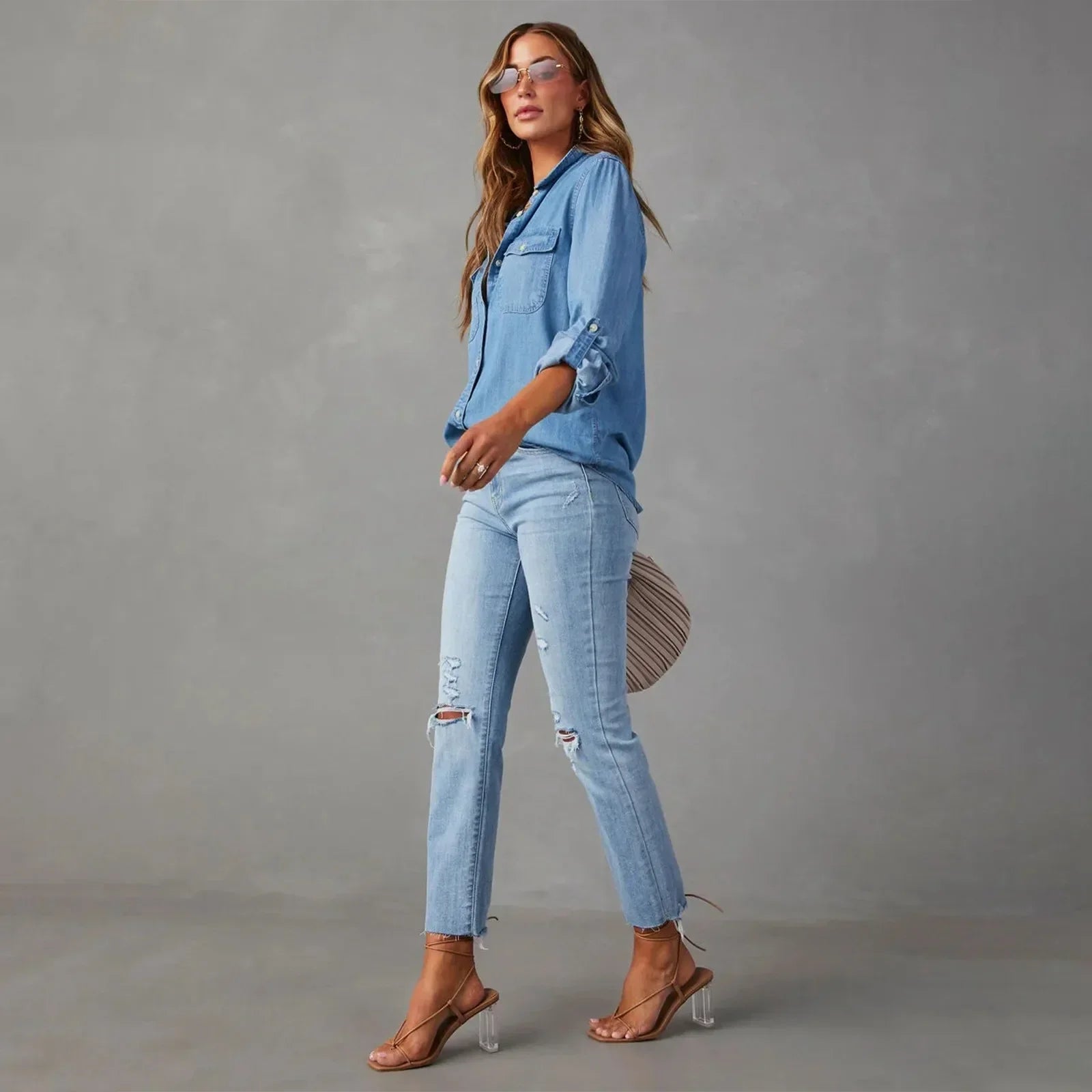 Classic Vintage Shirt with a Flattering Fit