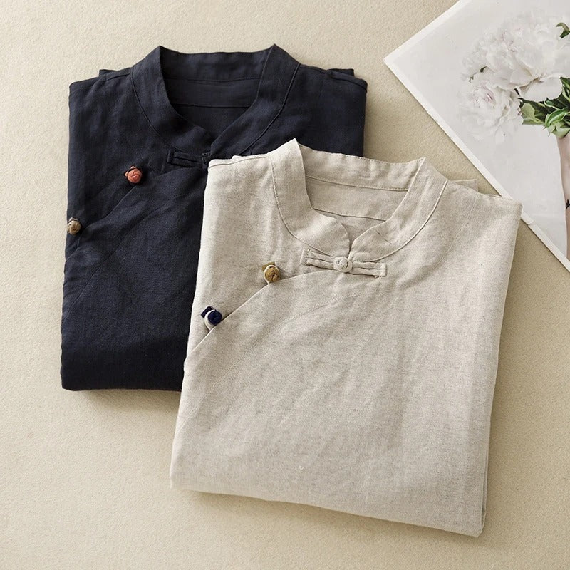 Classic Vintage Blouse with a Flattering Fit