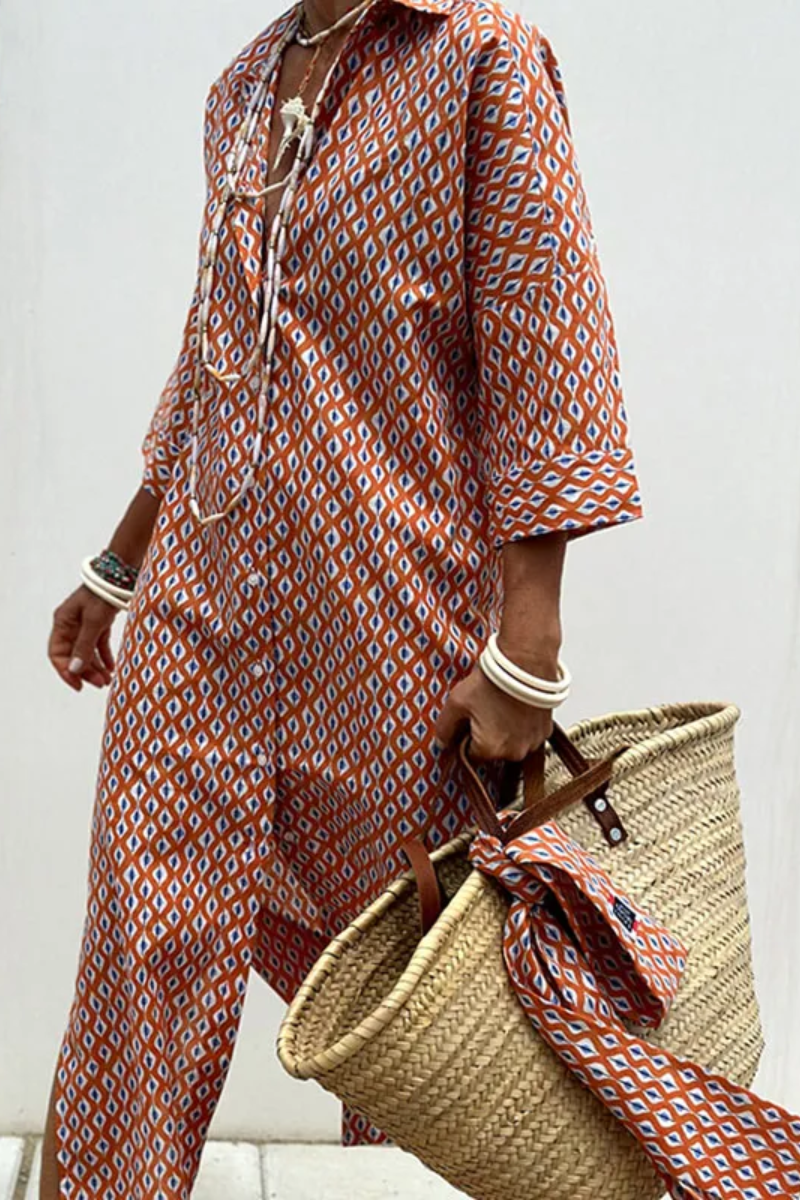 Classic Vintage & Enduringly Stylish Blouse