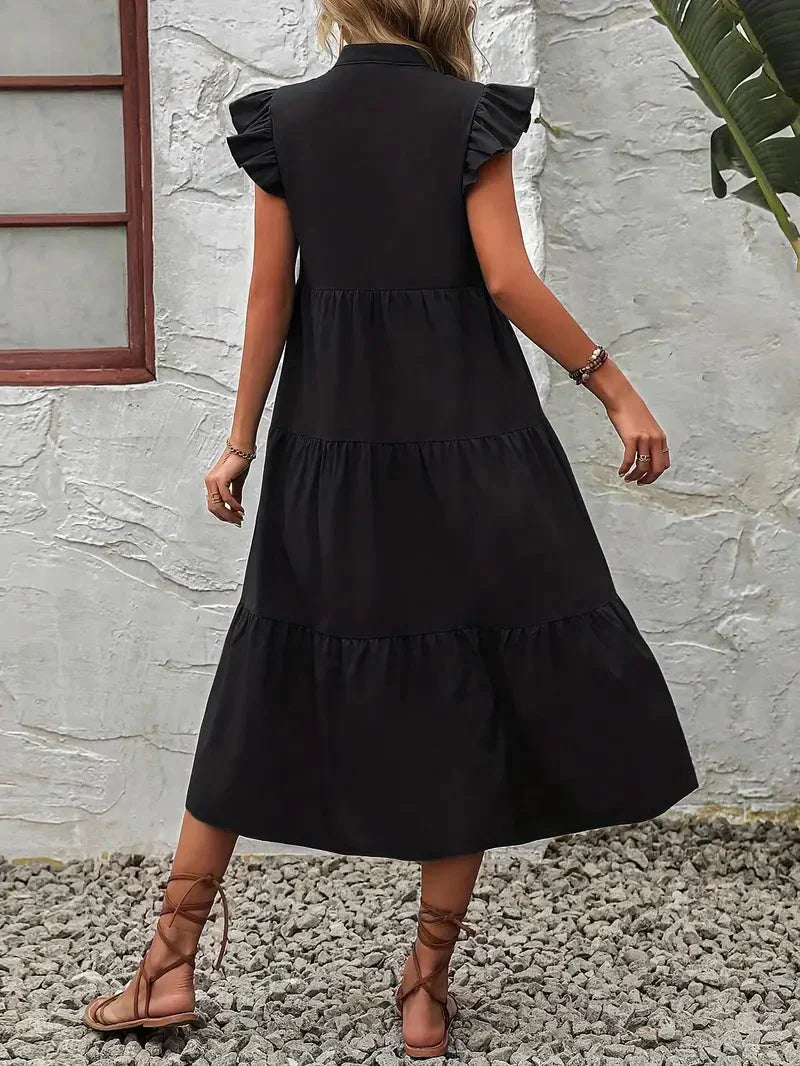 Classic Vintage Dress with a Flattering Fit