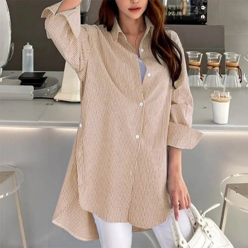 Gracefully Styled Blouse for Any Occasion