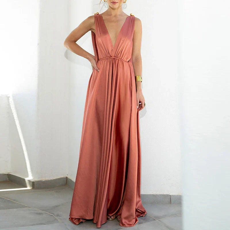 Polished Dress with an Effortless Classic Look