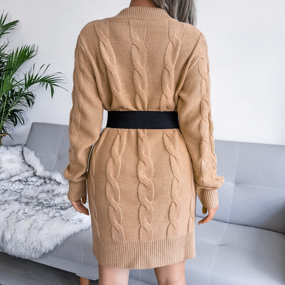Classic Vintage Sweater with a Flattering Fit