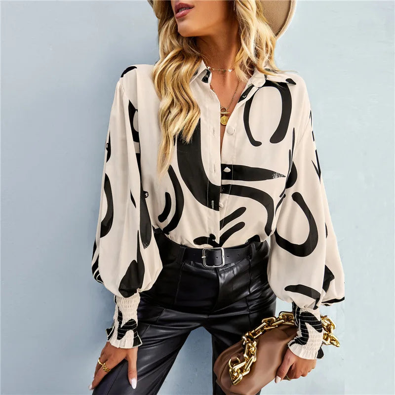 Effortlessly Elegant Blouse with a Timeless Design