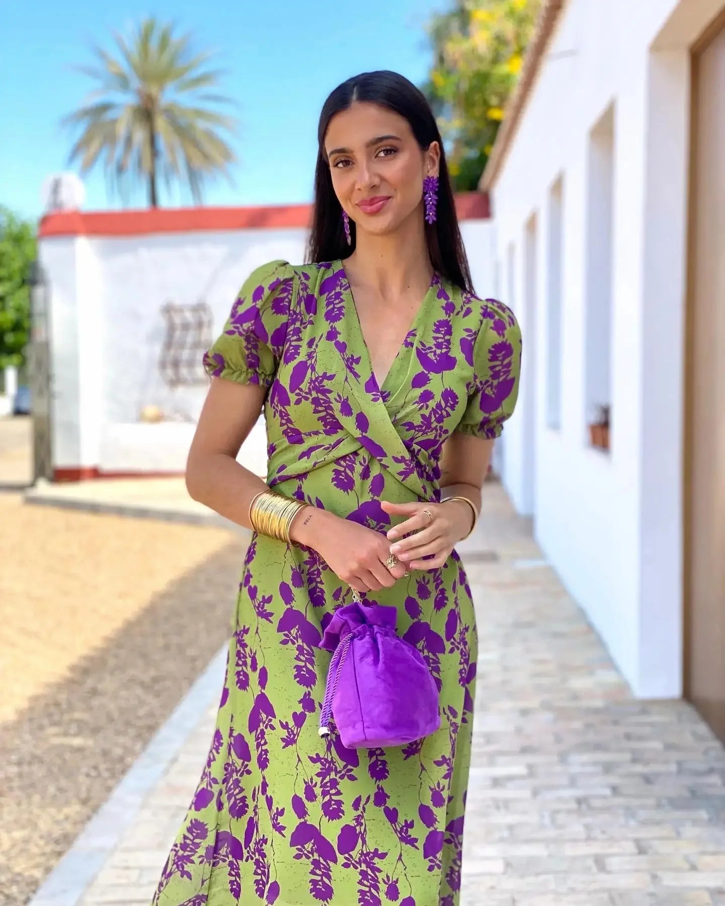 Beautifully Crafted Dress in a Classic Style