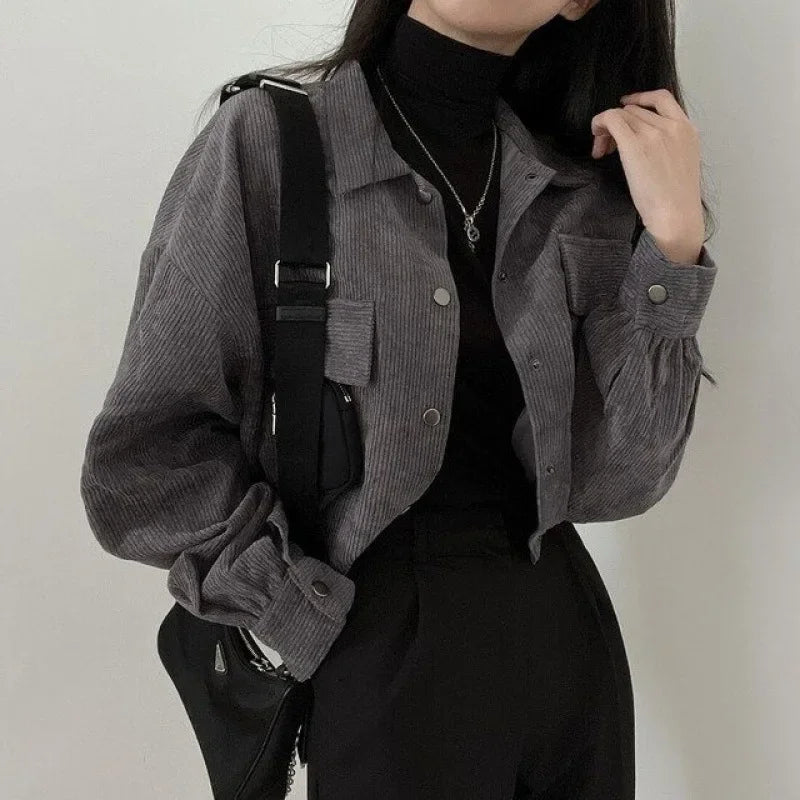 Well Tailored Shirt with a Graceful Silhouette