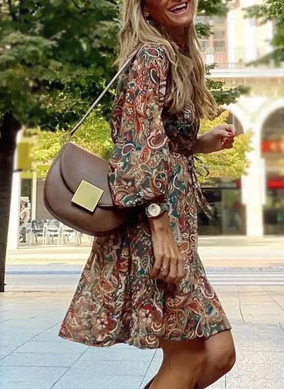 Classic Vintage & Enduringly Stylish Dress
