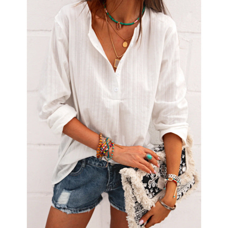 Beautifully Crafted Blouse in a Classic Style