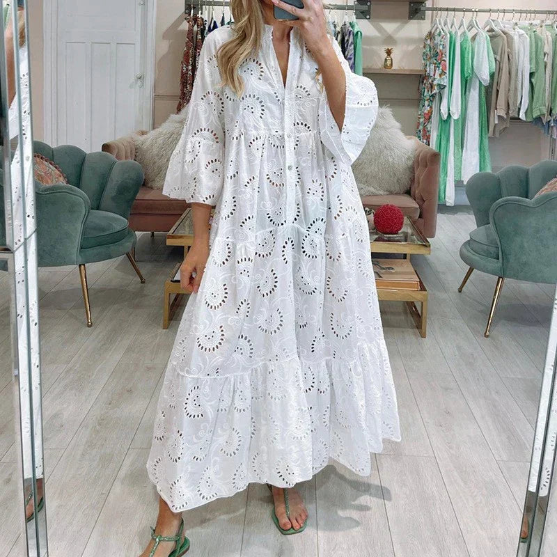 Gracefully Styled Dress for Any Occasion