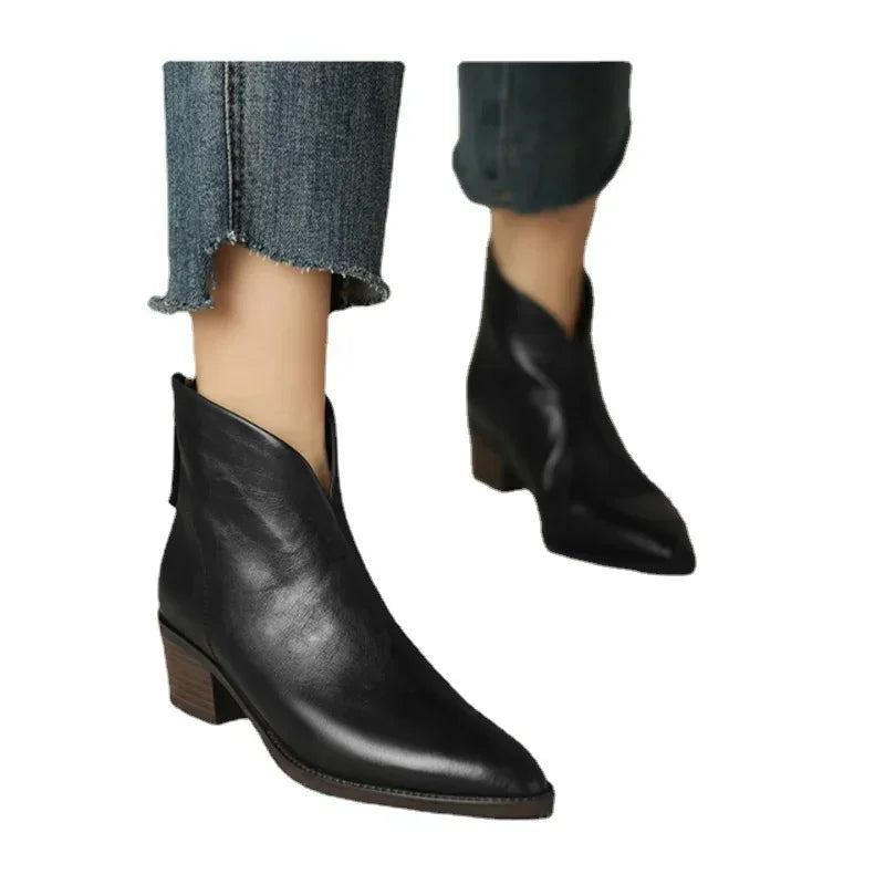 Graceful Orthopedic Shoes for Modern Look