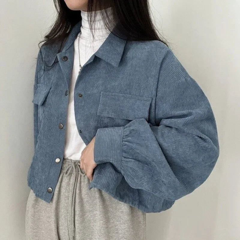 Well Tailored Shirt with a Graceful Silhouette