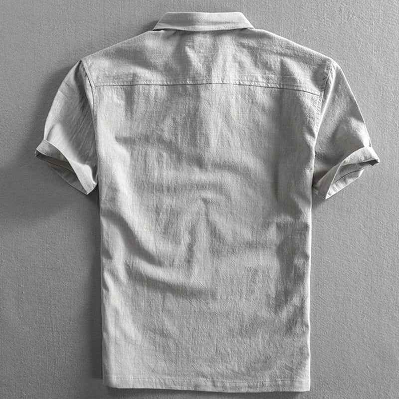 Classic Vintage Shirt with a Flattering Fit