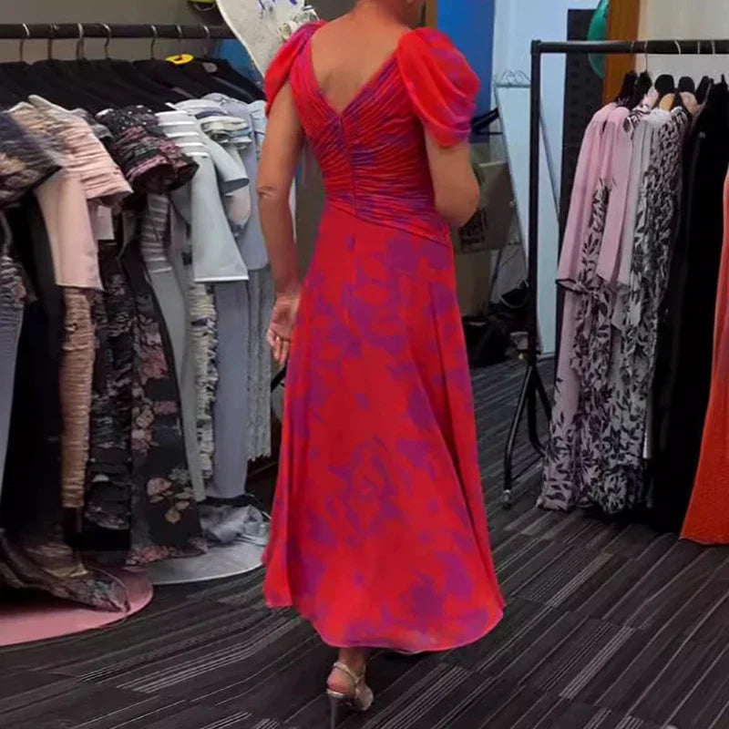Gracefully Styled Dress for Any Occasion
