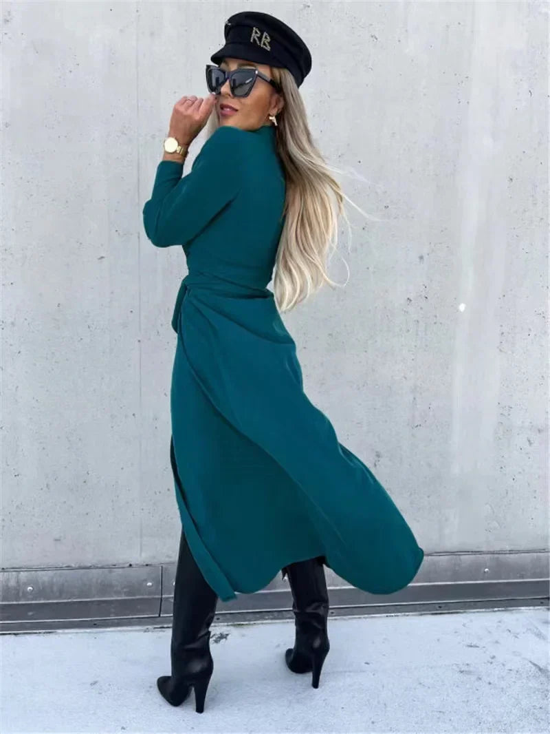 Polished Dress with an Effortless Classic Look