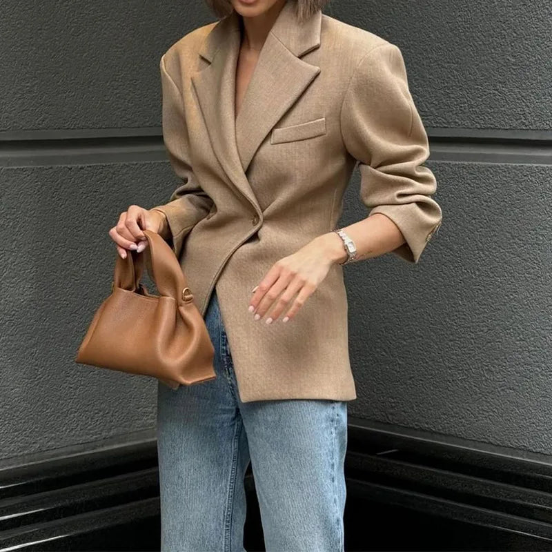 A Vintage Style Shirt with Delicate Timeless Details