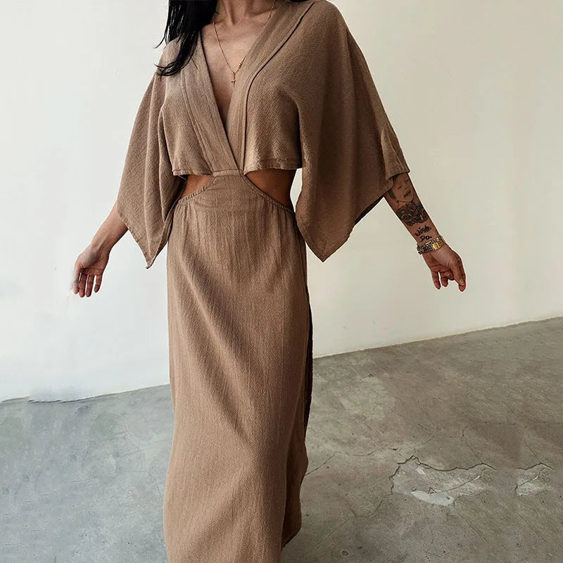 Effortlessly Elegant Dress with a Timeless Design
