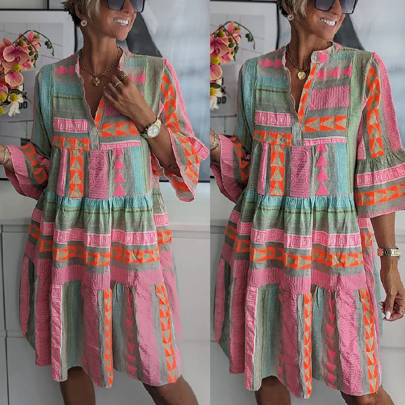 Classic Vintage Dress with a Flattering Fit