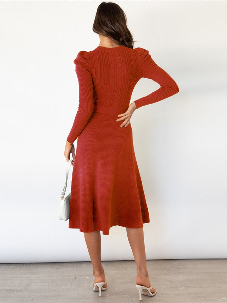 Gracefully Styled Dress for Any Occasion