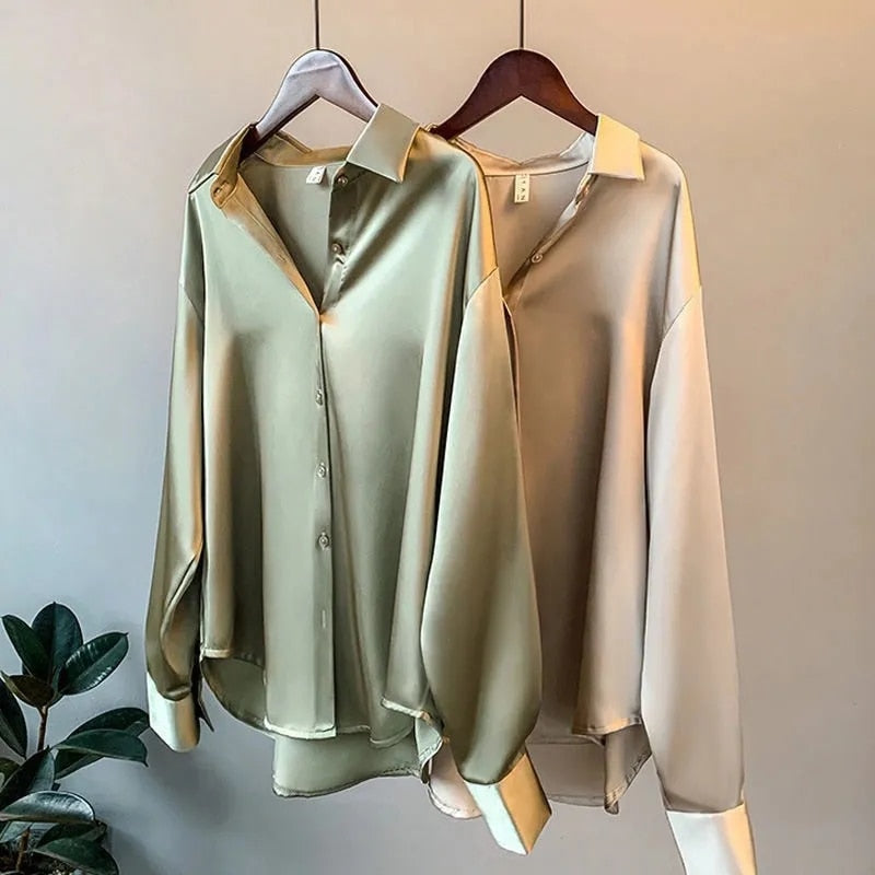 Effortlessly Elegant Blouse with a Timeless Design