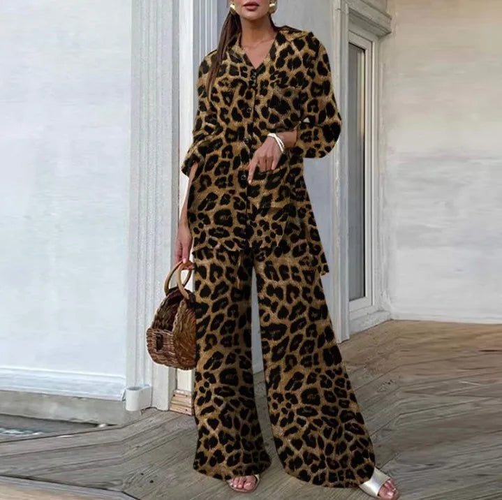 Sophisticated Trousers with a Clean Classic Look
