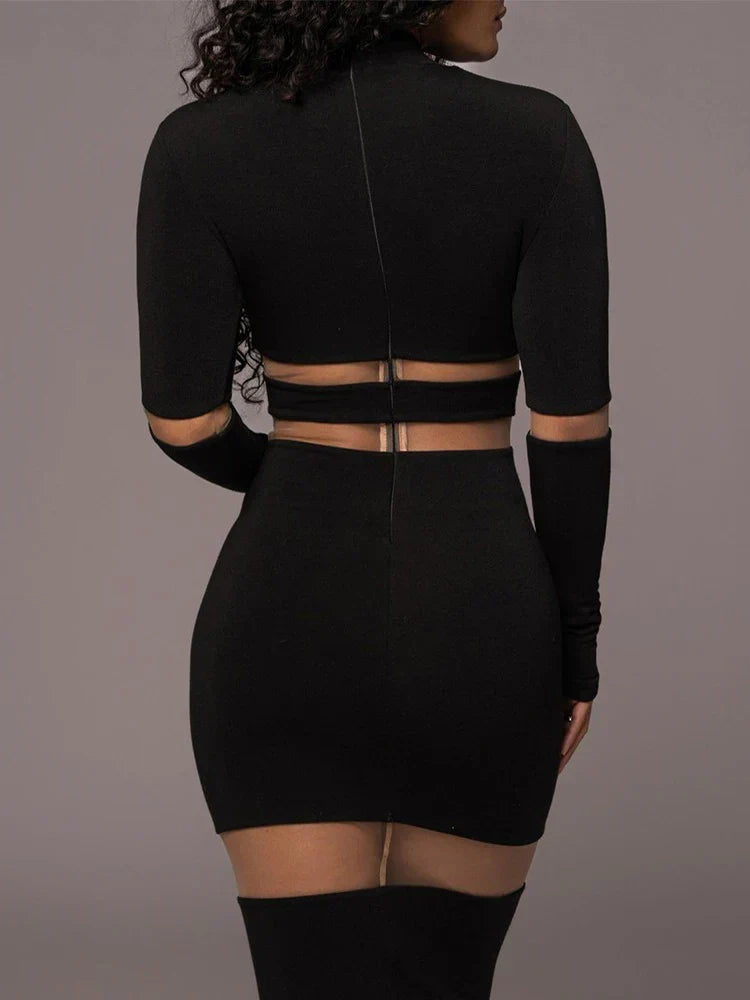 Well Tailored Dress with a Graceful Silhouette