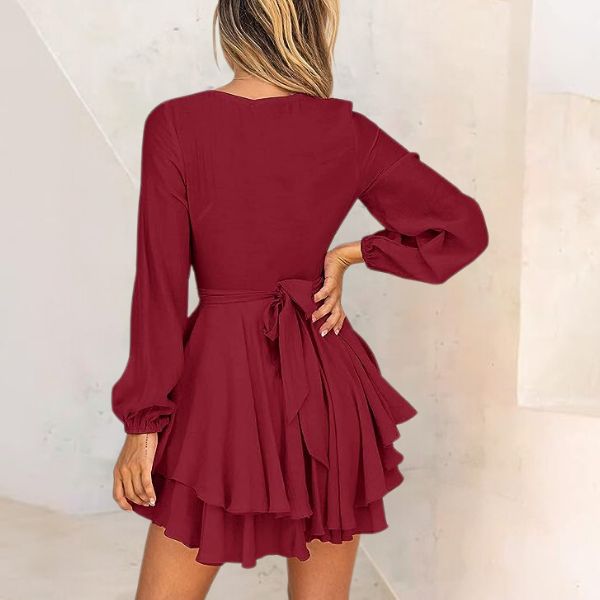 Gracefully Styled Dress for Any Occasion