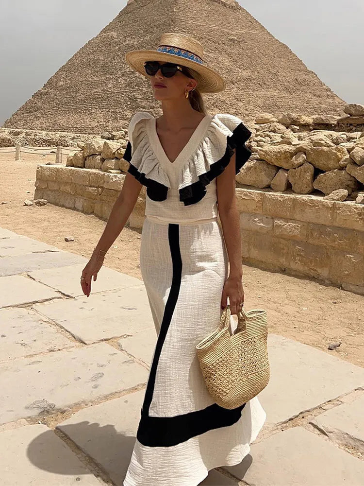 Polished Dress with an Effortless Classic Look