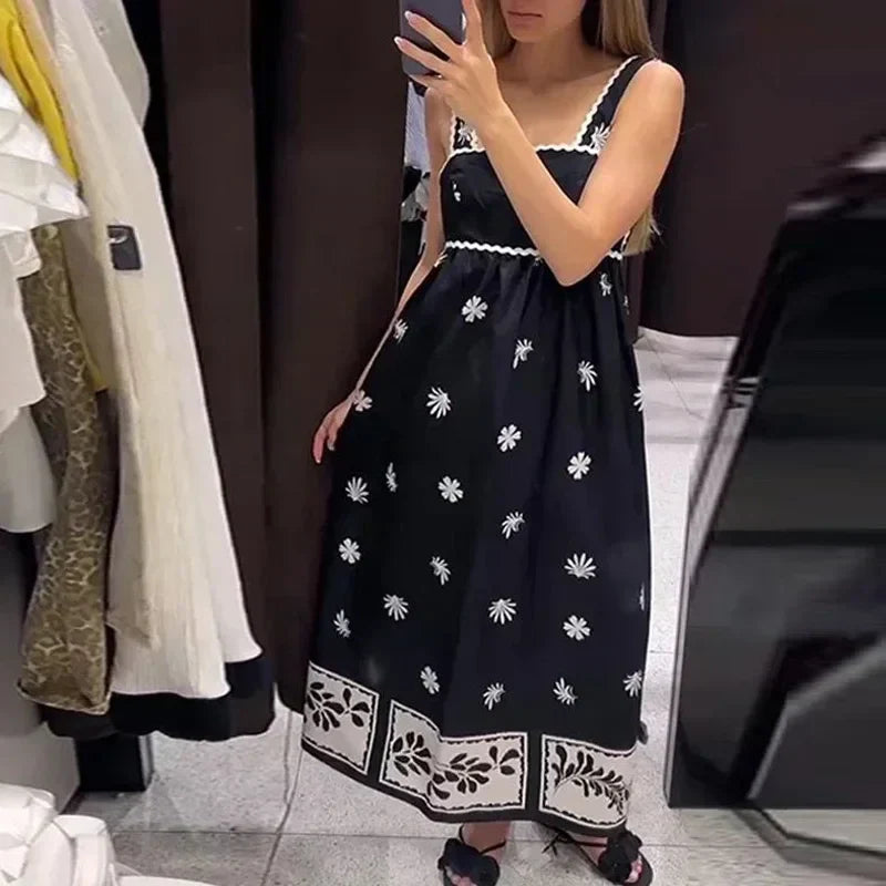 A Vintage Style Dress with Delicate Timeless Details