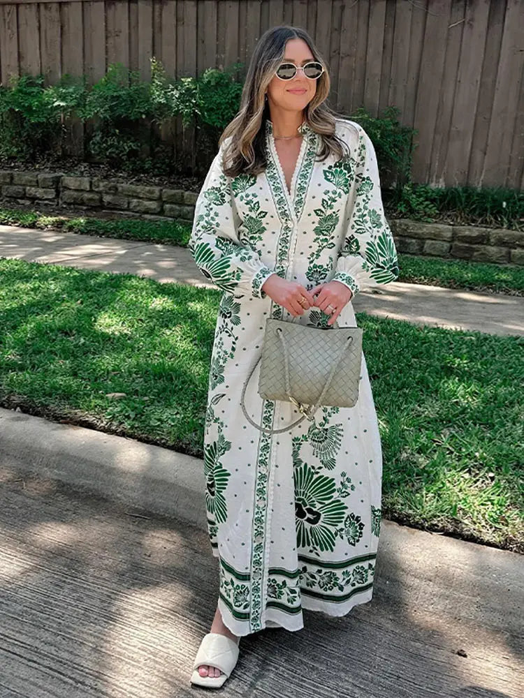 A Vintage Style Dress with Delicate Timeless Details