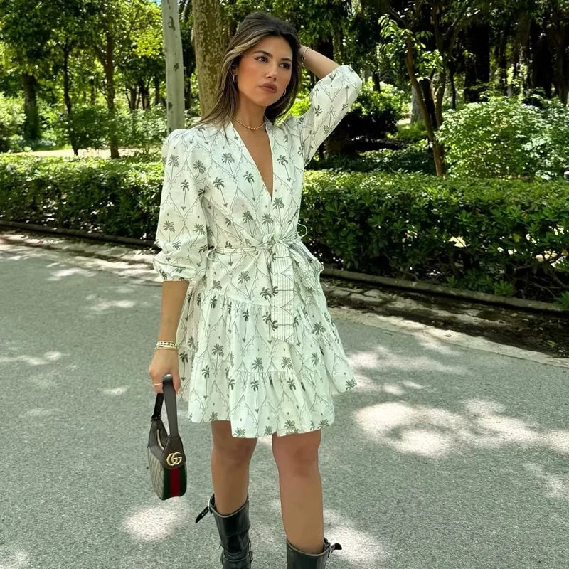 A Vintage Style Dress with Delicate Timeless Details