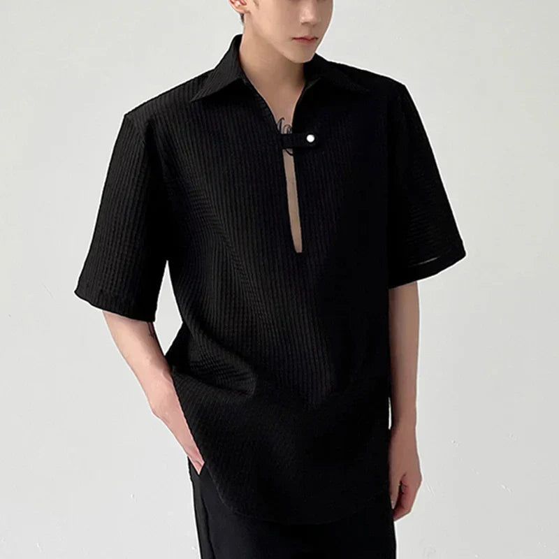 Effortlessly Elegant Shirt with a Timeless Design