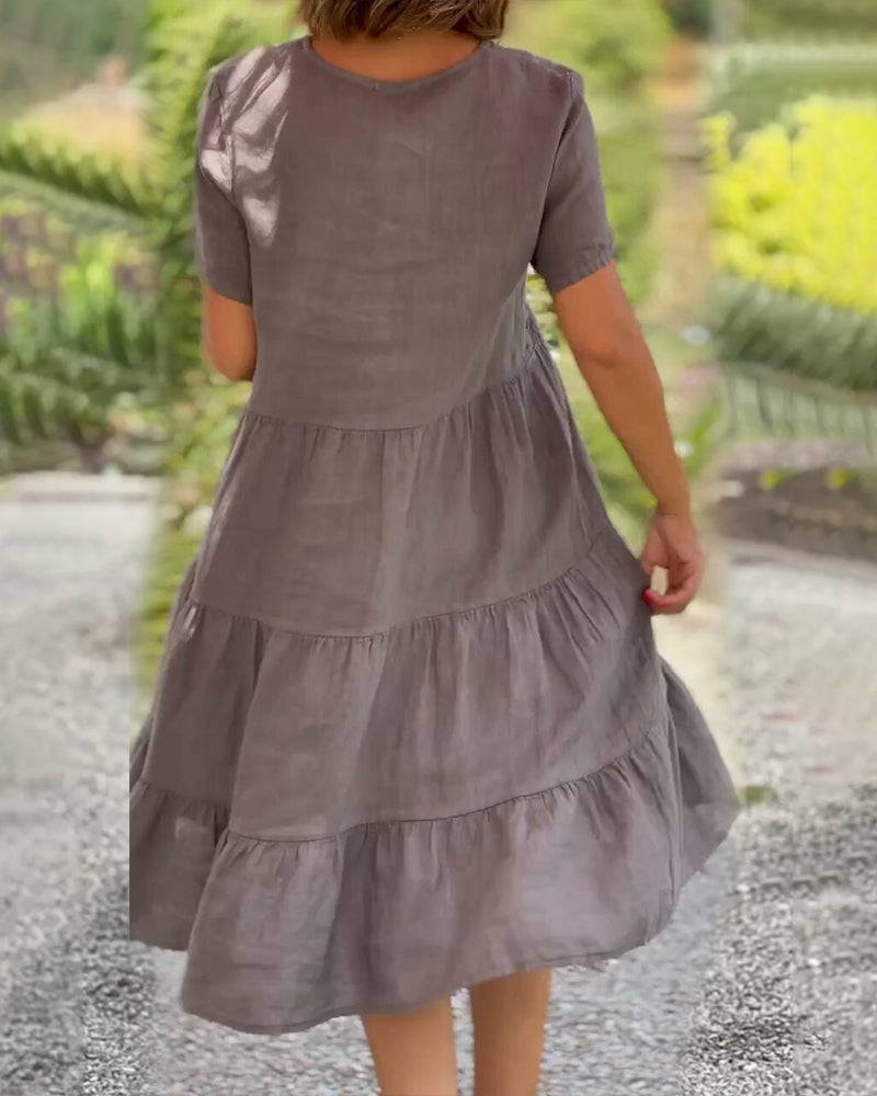 Classic Vintage & Enduringly Stylish Dress