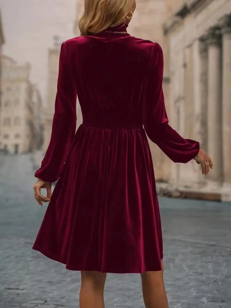 A Vintage Style Dress with Delicate Timeless Details