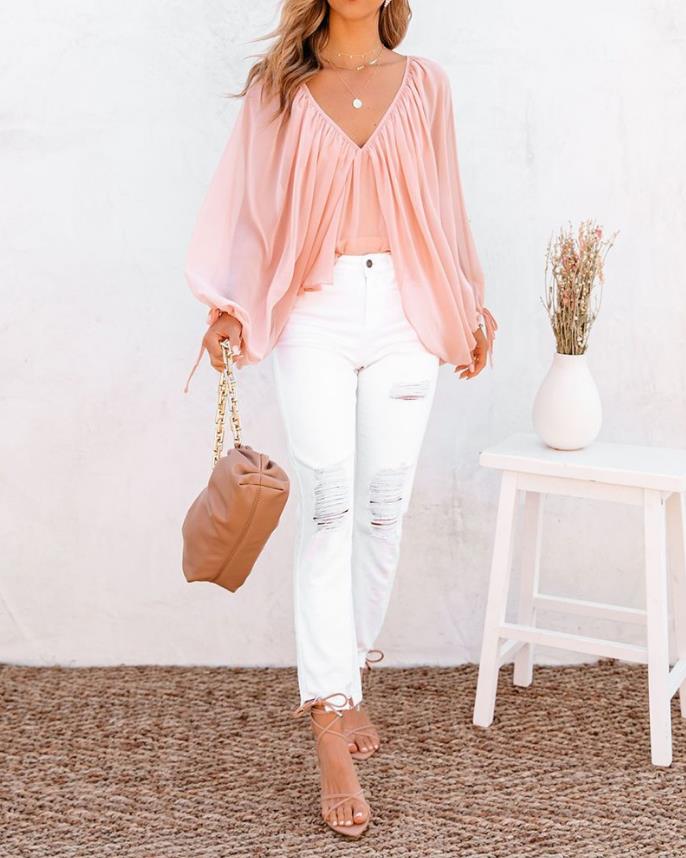 Classic Vintage & Enduringly Stylish Blouse
