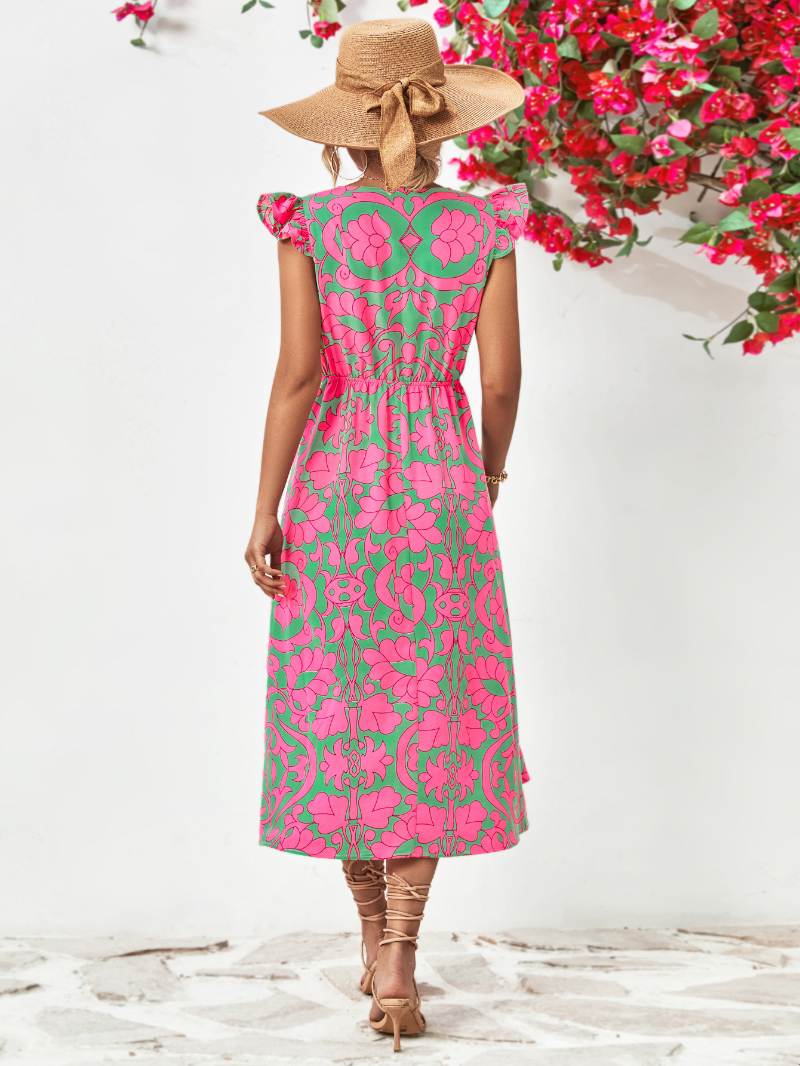 Effortlessly Elegant Dress with a Timeless Design