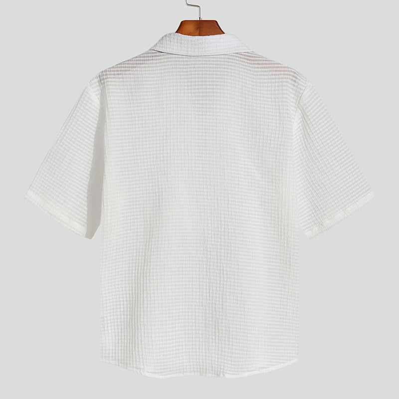 Effortlessly Elegant Shirt with a Timeless Design