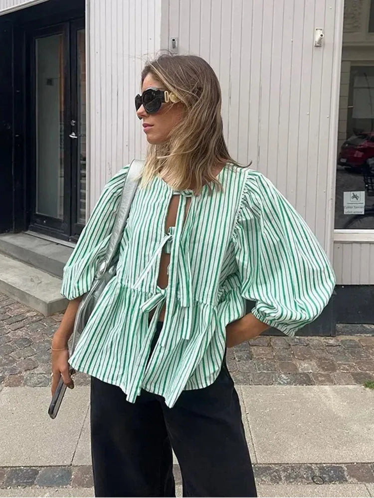 Classic Vintage Blouse with a Flattering Fit