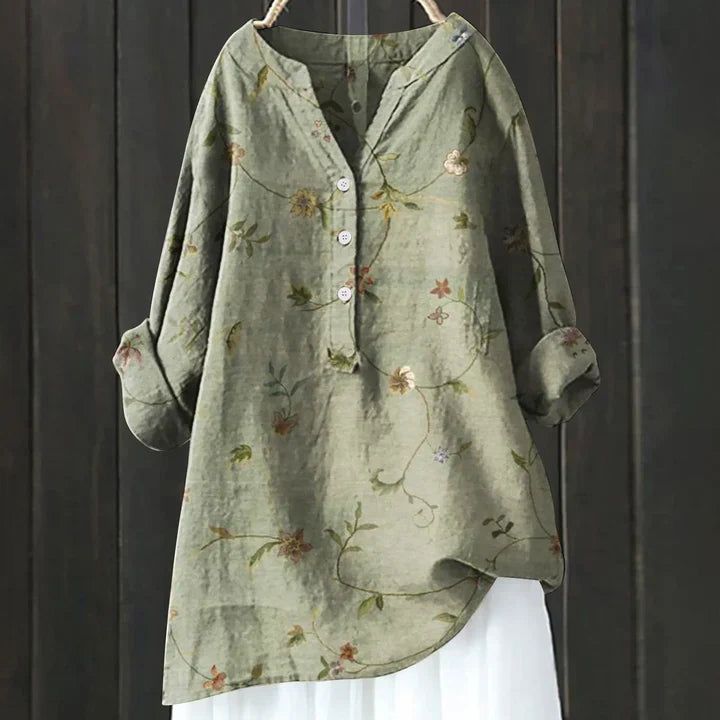 Classic Vintage & Enduringly Stylish Blouse