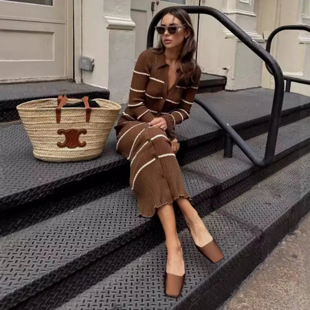 Beautifully Crafted Dress in a Classic Style