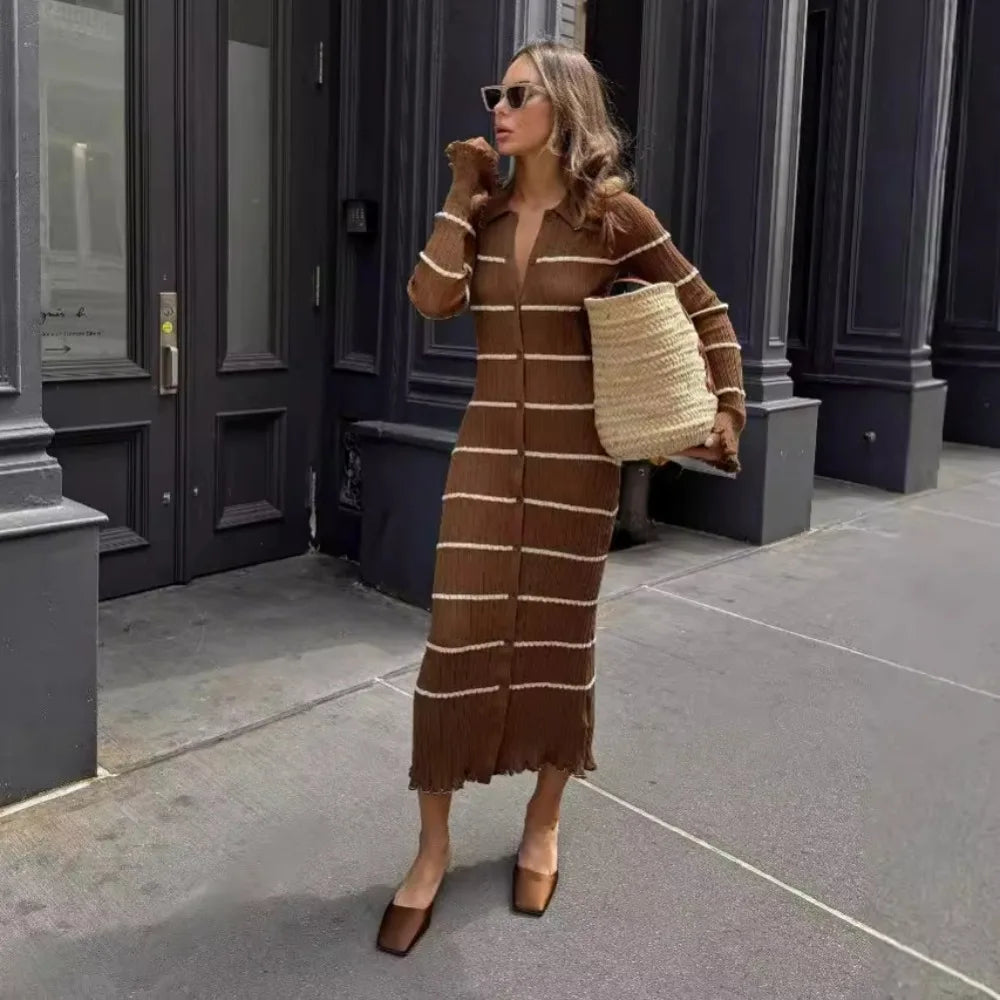 Beautifully Crafted Dress in a Classic Style