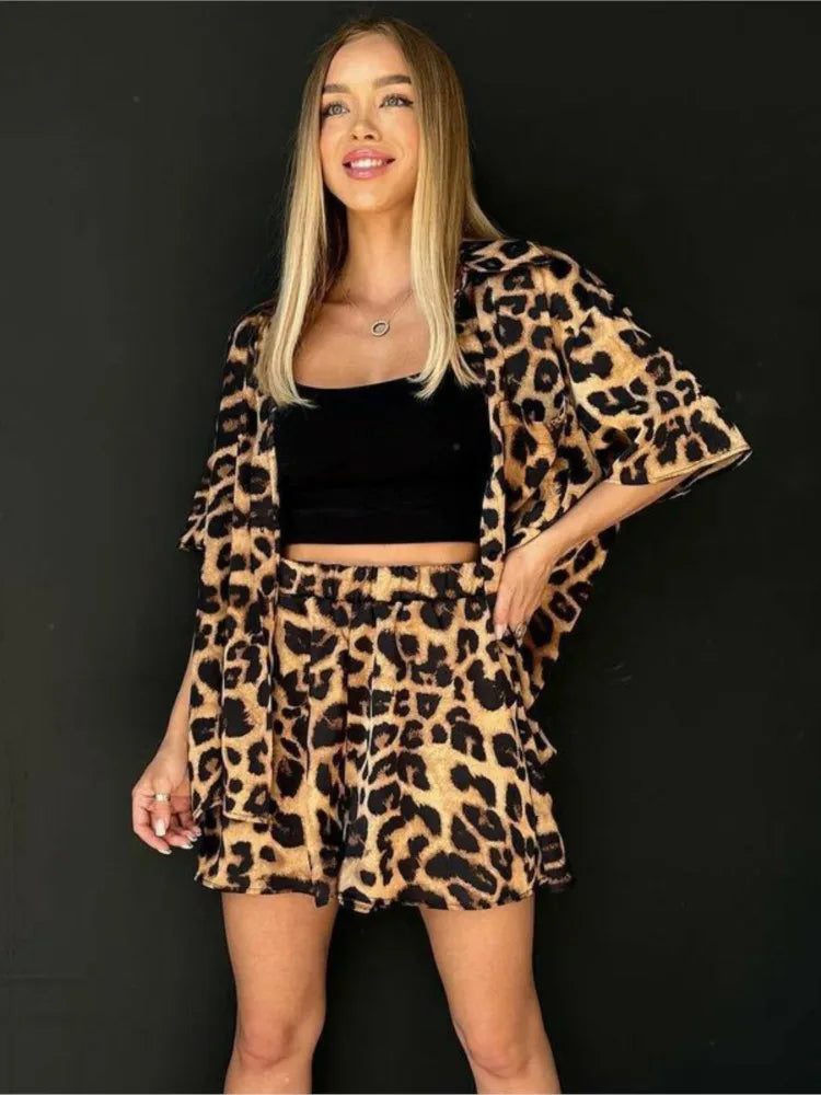 Elegantly Styled Blouse for Everyday Wear