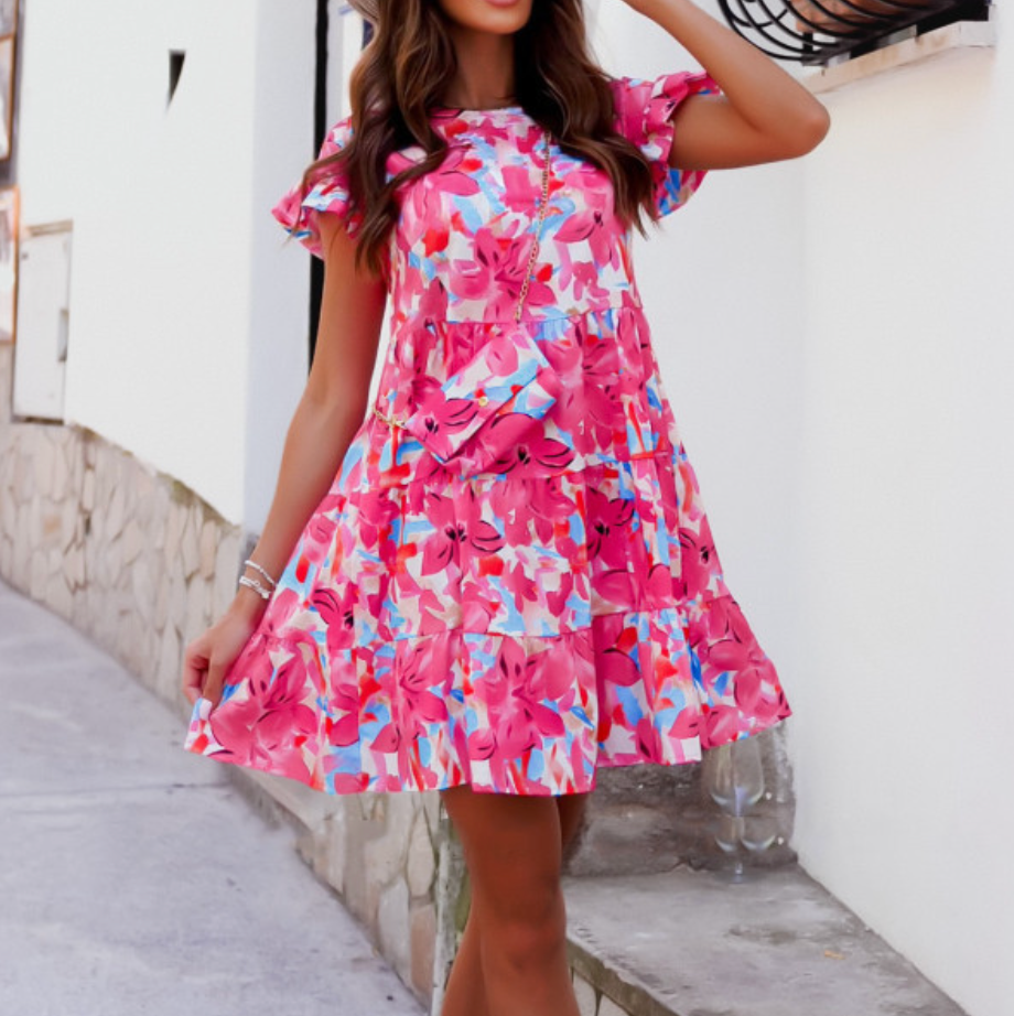 Well Tailored Dress with a Graceful Silhouette