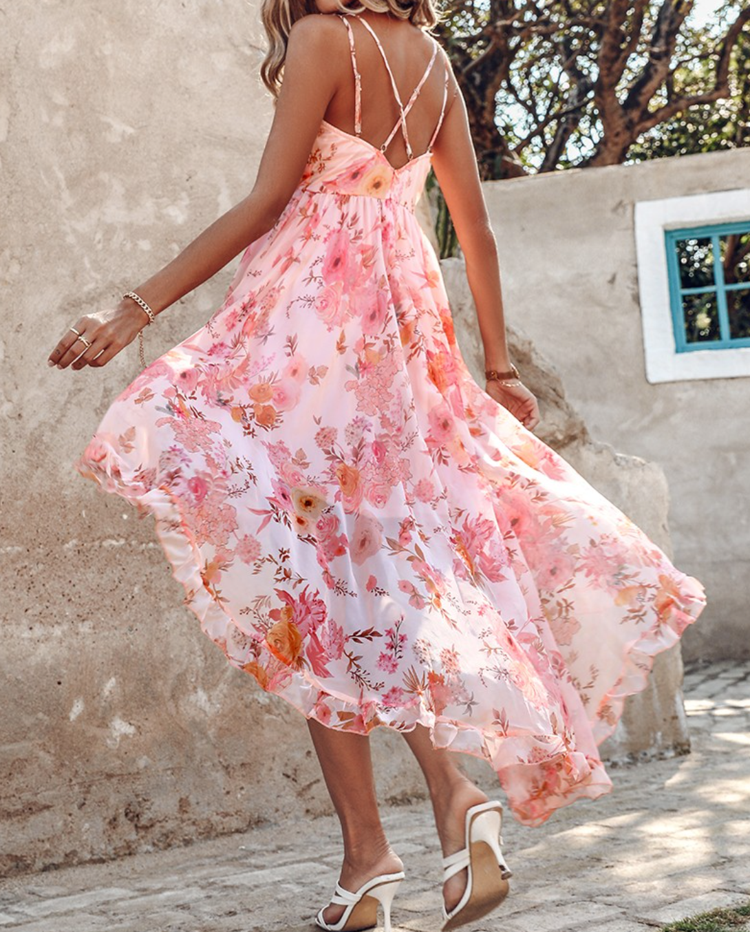 Classic Vintage & Enduringly Stylish Dress